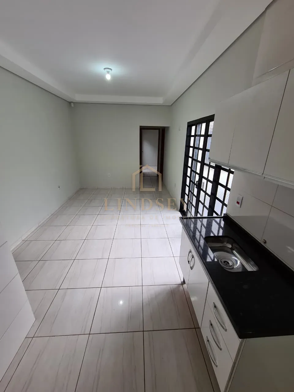 Casa com 04 dormitórios no Jardim Bela Vista, foto 1
